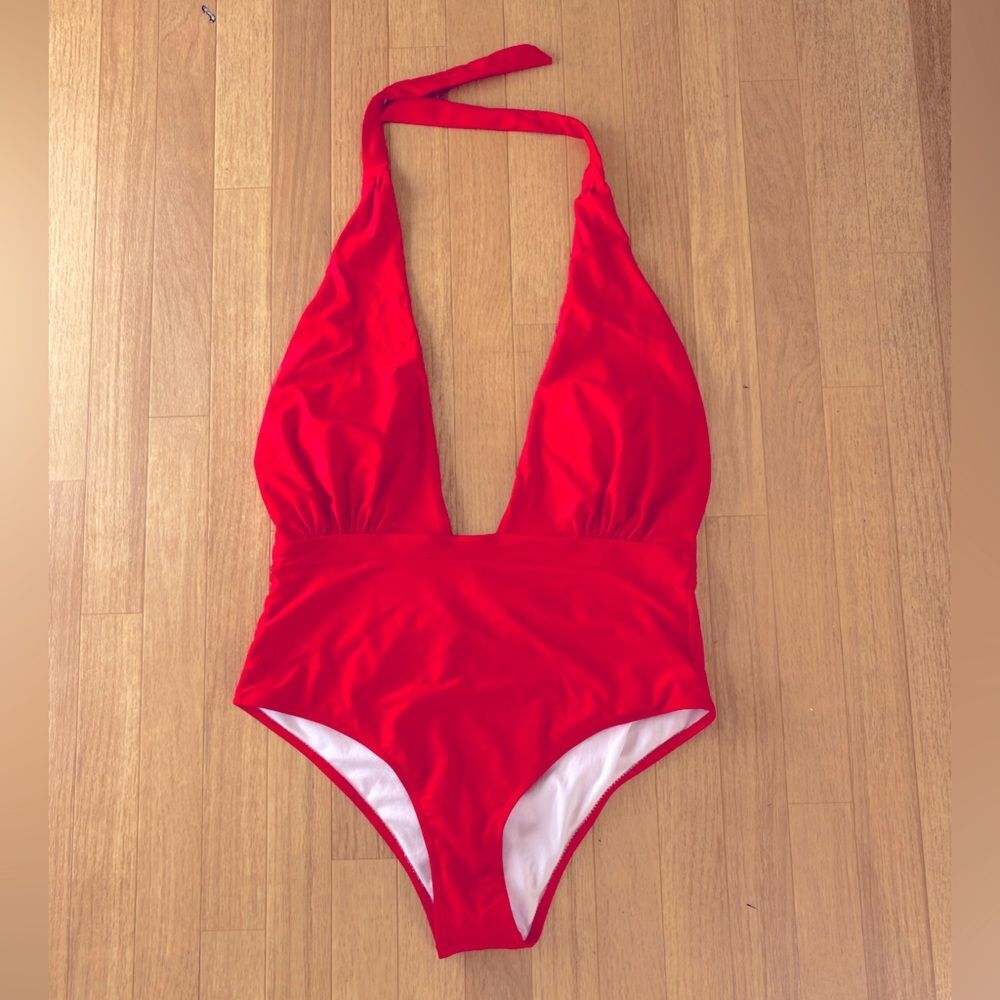 MARILYN MONROE Pinup Style Red Halter One Piece Lined Swimsuit Size M/L